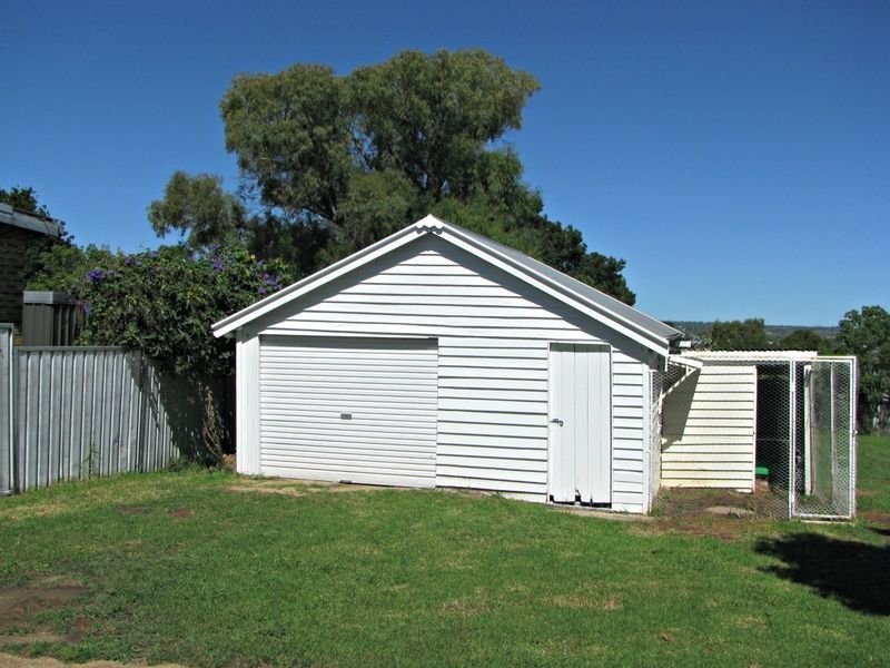 10 Mulligan Street, Inverell NSW 2360
