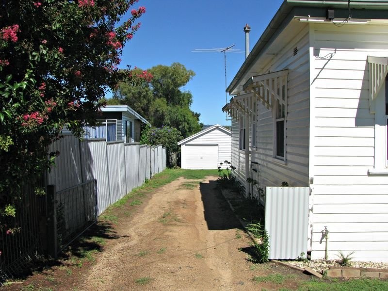 10 Mulligan Street, Inverell NSW 2360