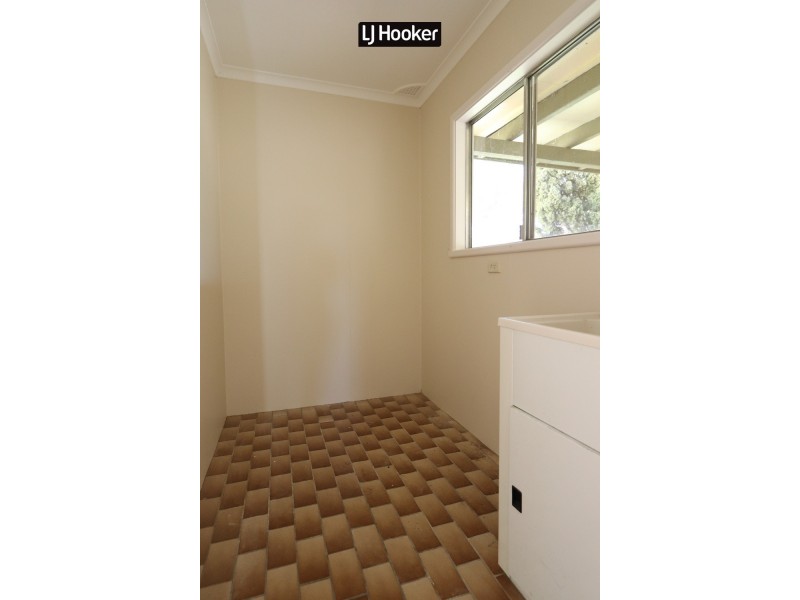 71 Short Street, Inverell NSW 2360