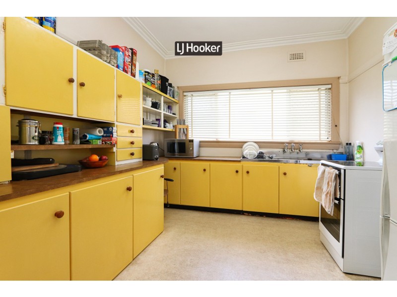 84 Granville Street, Inverell NSW 2360