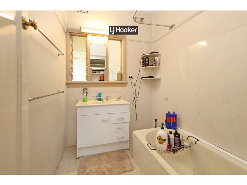 84 Granville Street, Inverell NSW 2360