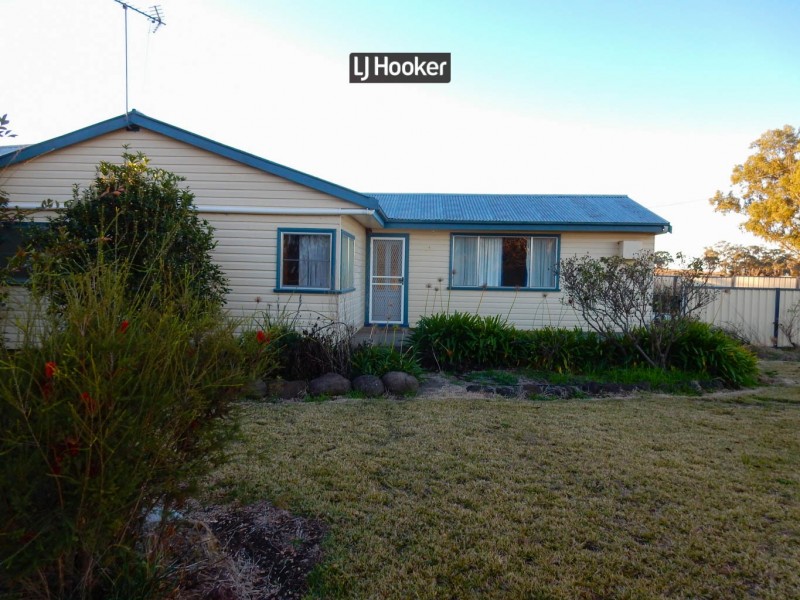 131 Waddells Lane, Inverell NSW 2360