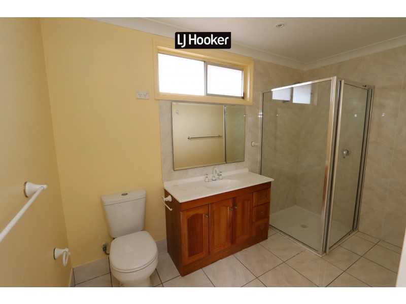 41 Froude Street, Inverell NSW 2360