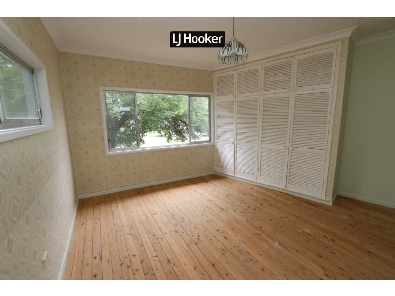 41 Froude Street, Inverell NSW 2360