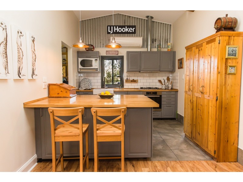 46 Warana Drive, Inverell NSW 2360