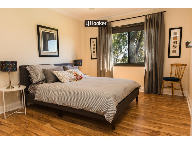 46 Warana Drive, Inverell NSW 2360