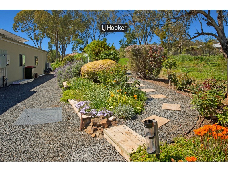 46 Warana Drive, Inverell NSW 2360