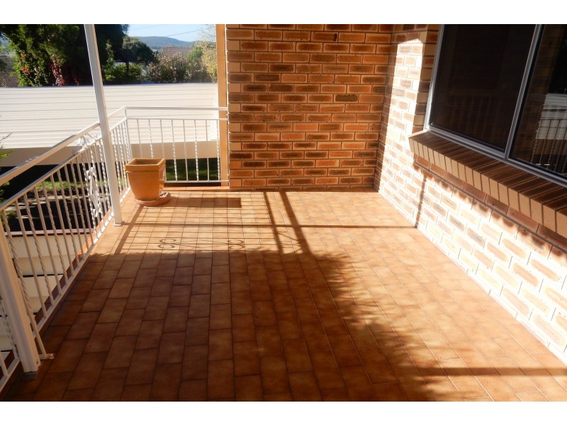 42 Gordon Street, Inverell NSW 2360