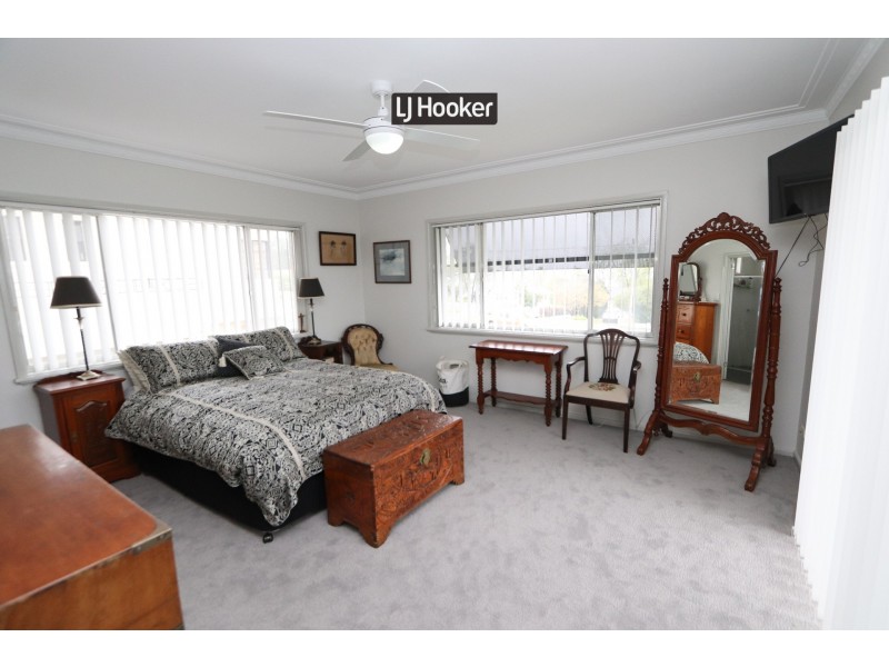 12 Brae Street, Inverell NSW 2360