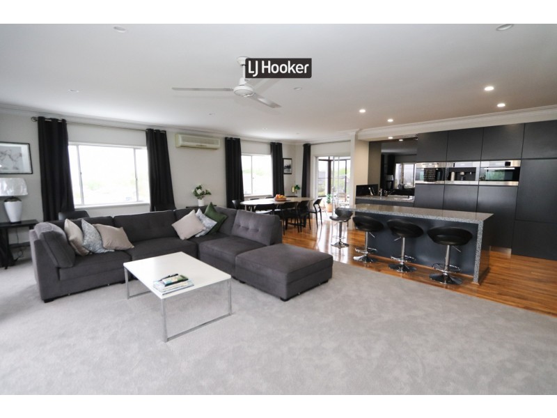 12 Brae Street, Inverell NSW 2360