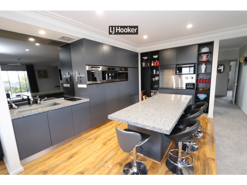 12 Brae Street, Inverell NSW 2360