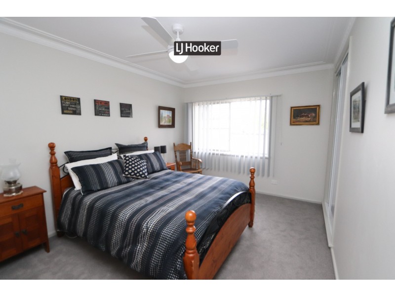 12 Brae Street, Inverell NSW 2360