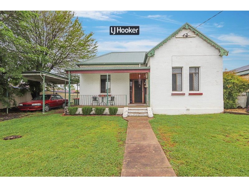 61 Ross Street, Inverell NSW 2360