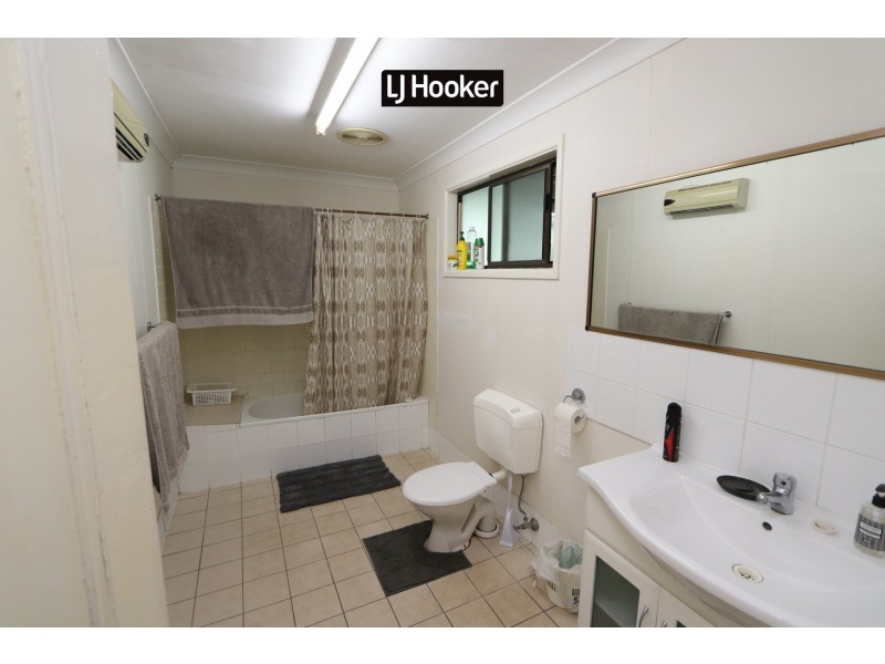 61 Ross Street, Inverell NSW 2360