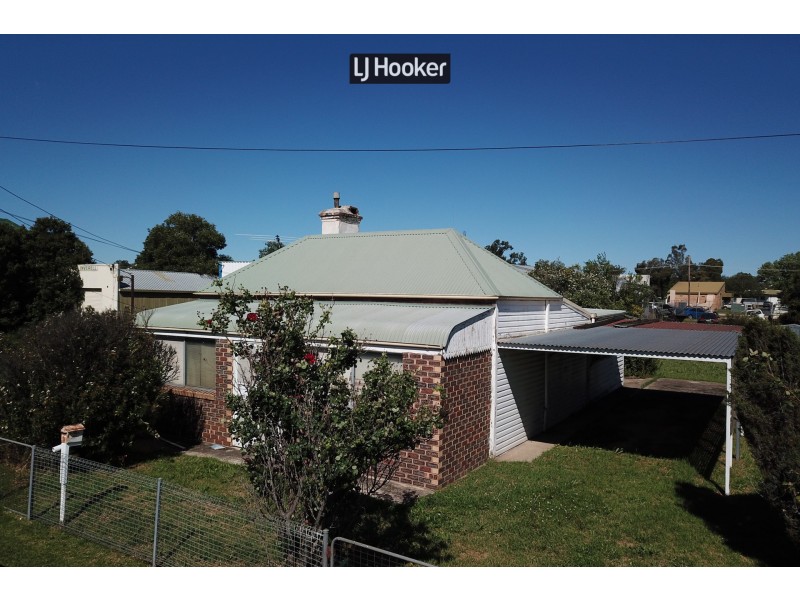 71 Oliver Street, Inverell NSW 2360