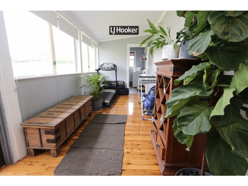 78 Lawrence Street, Inverell NSW 2360