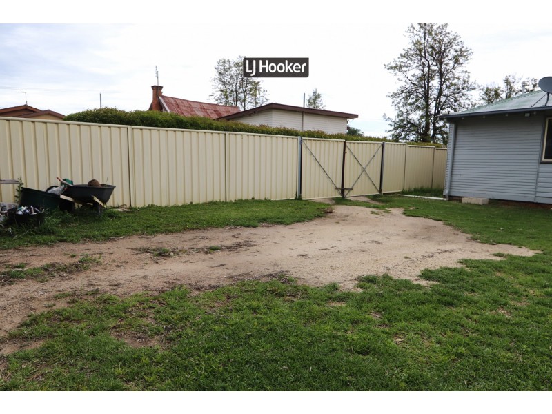 78 Lawrence Street, Inverell NSW 2360