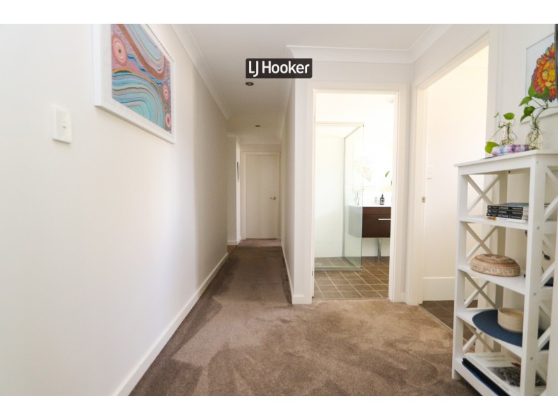 19 Sunnyside Place, Inverell NSW 2360