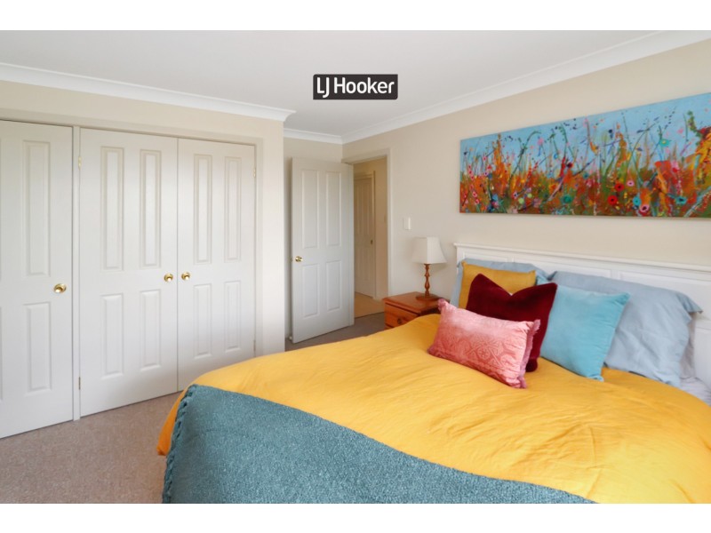 16 Kingfisher Drive, Inverell NSW 2360