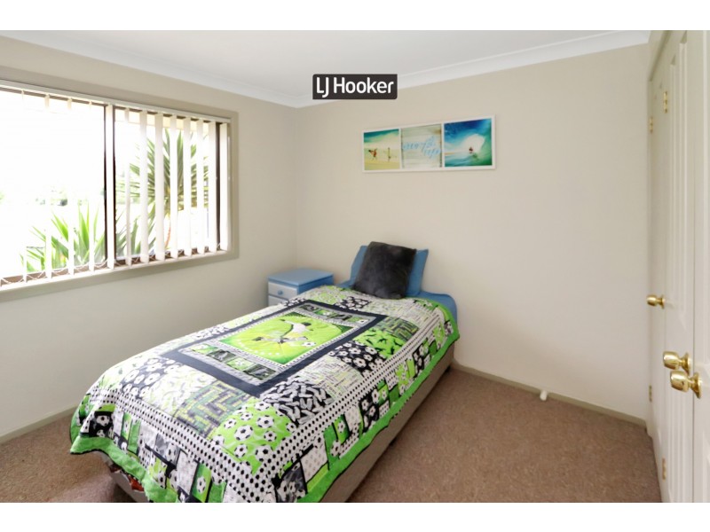 16 Kingfisher Drive, Inverell NSW 2360