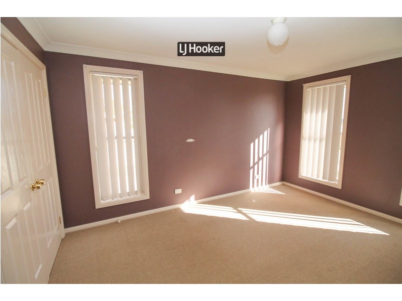 1 Currawong Place, Inverell NSW 2360