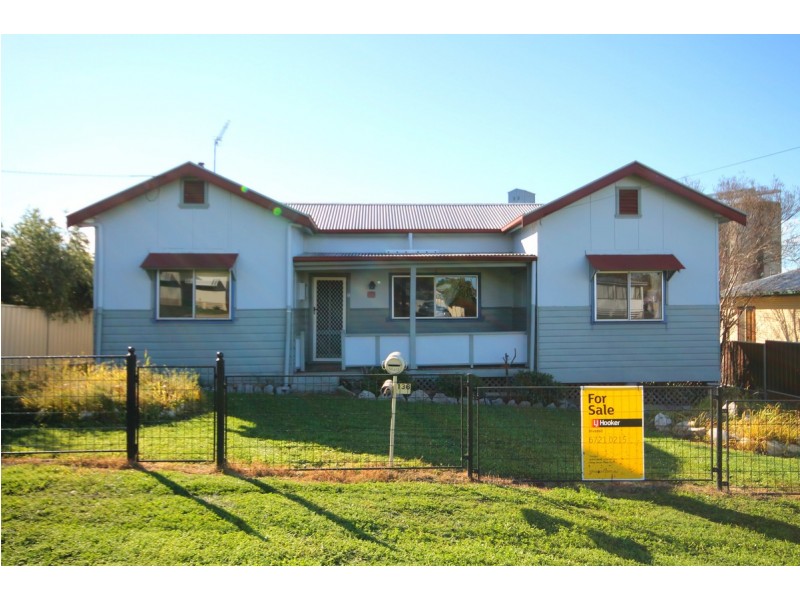 136 Brae Street, Inverell NSW 2360
