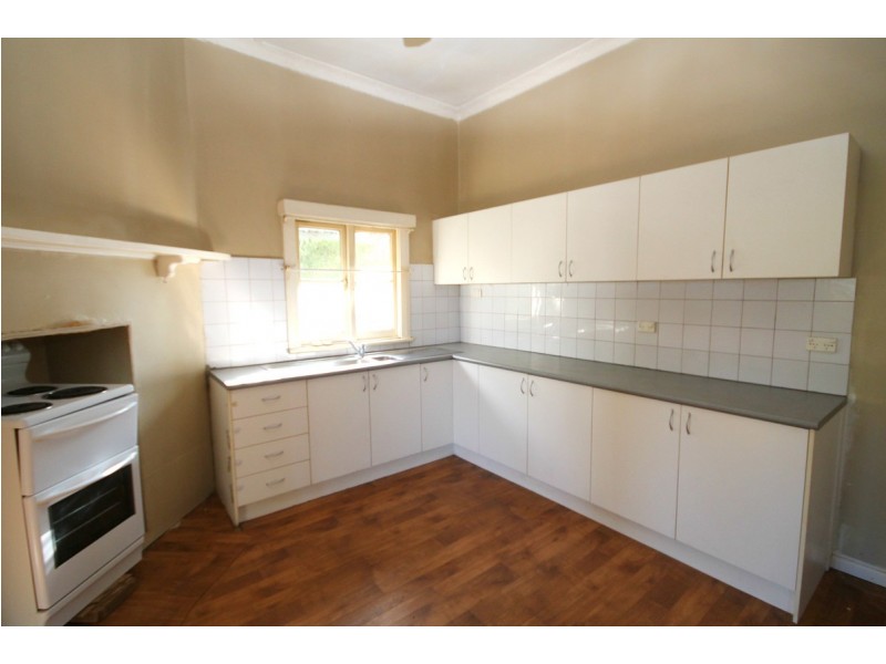 136 Brae Street, Inverell NSW 2360