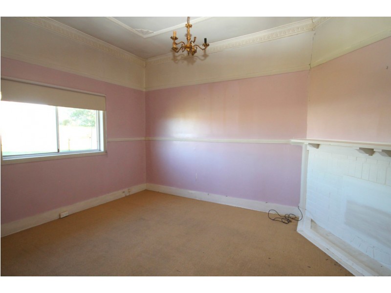 136 Brae Street, Inverell NSW 2360