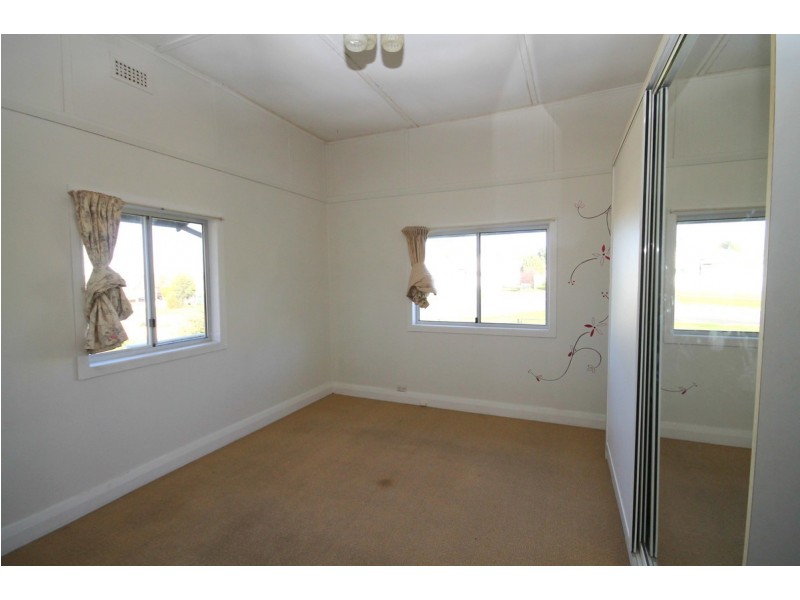 136 Brae Street, Inverell NSW 2360