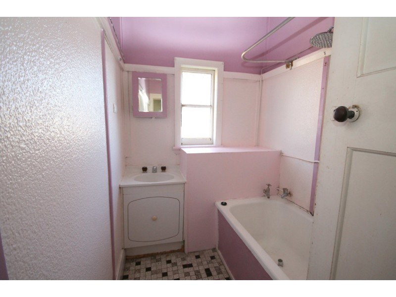 136 Brae Street, Inverell NSW 2360