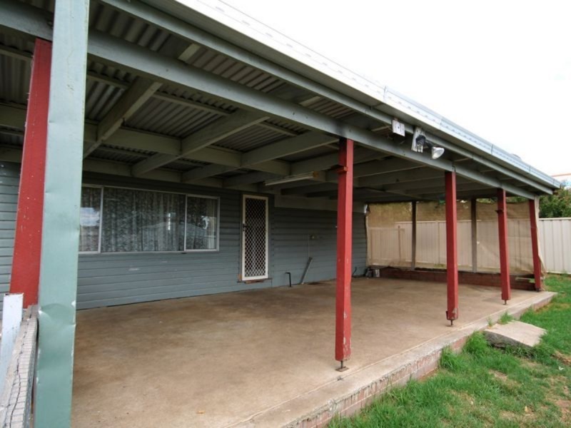 136 Brae Street, Inverell NSW 2360
