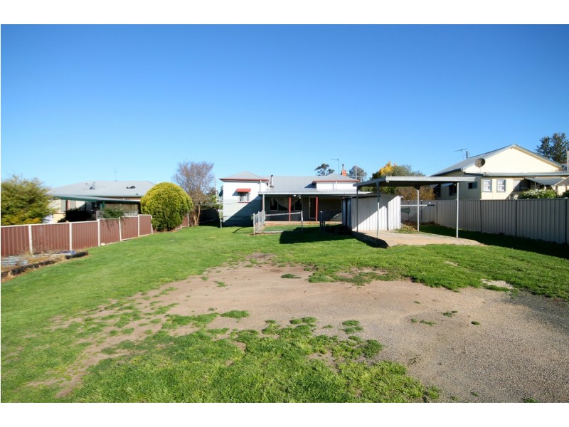 136 Brae Street, Inverell NSW 2360