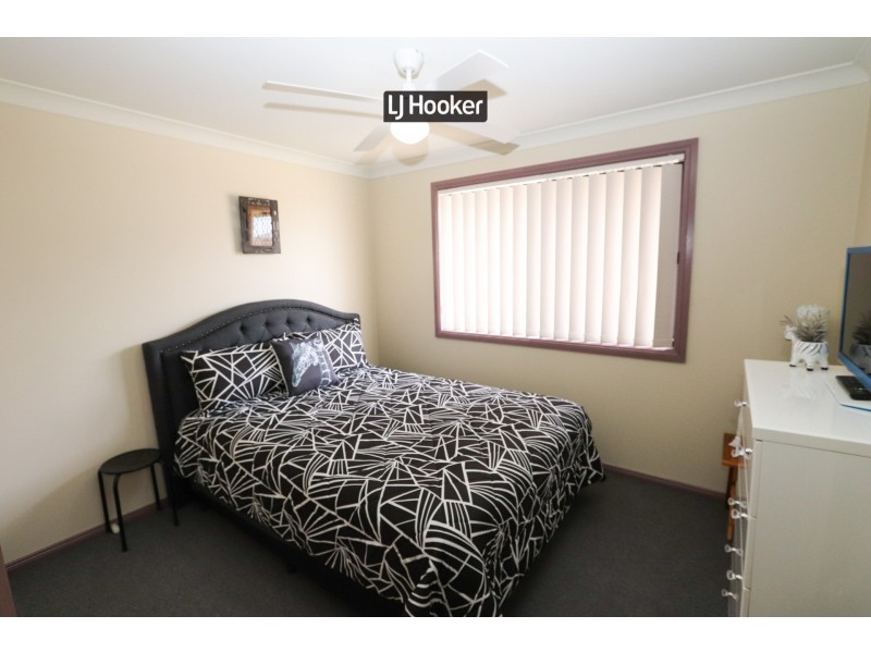 9B Kingfisher Drive, Inverell NSW 2360