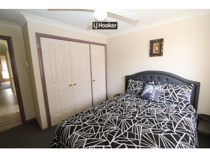 9B Kingfisher Drive, Inverell NSW 2360