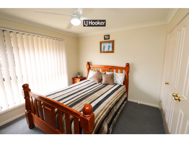 9B Kingfisher Drive, Inverell NSW 2360