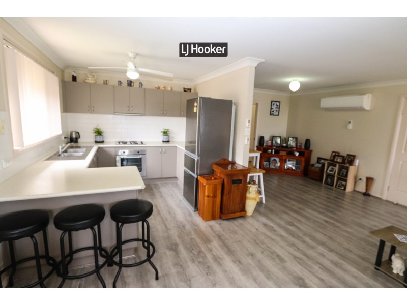 9B Kingfisher Drive, Inverell NSW 2360