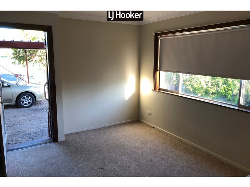 4/151 Glen Innes Road, Inverell NSW 2360