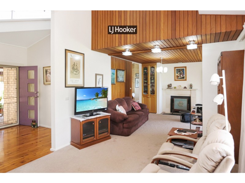 16 Alsace Road, Inverell NSW 2360