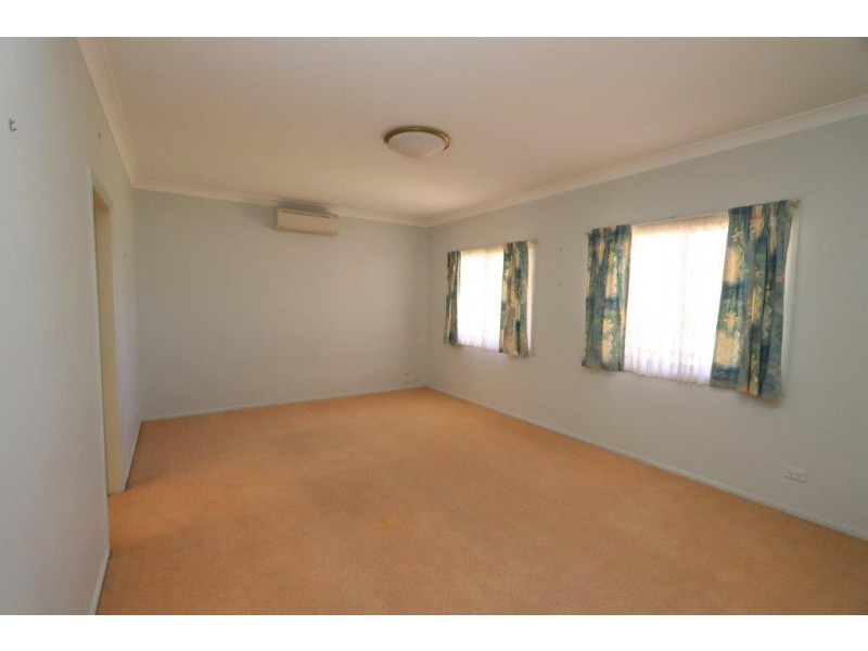 10 Libani Close, Inverell NSW 2360