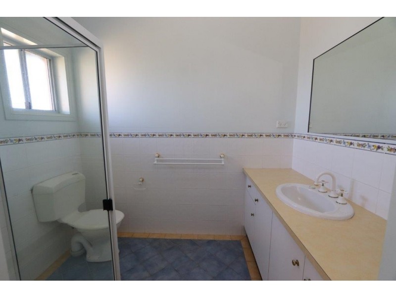 10 Libani Close, Inverell NSW 2360