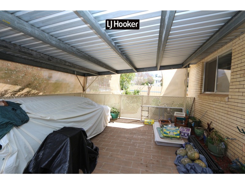 21 Queens Terrace, Inverell NSW 2360