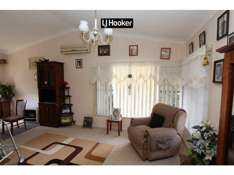 21 Queens Terrace, Inverell NSW 2360