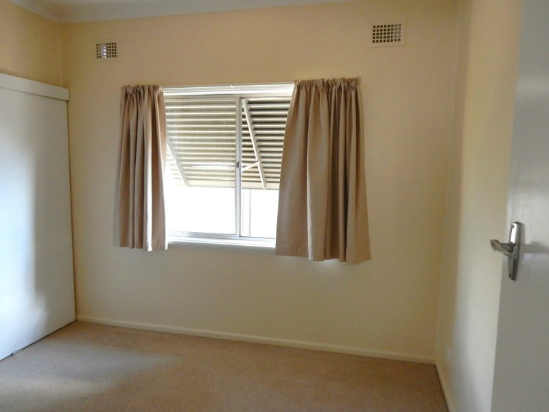 4/2 Herbert Street, Inverell NSW 2360