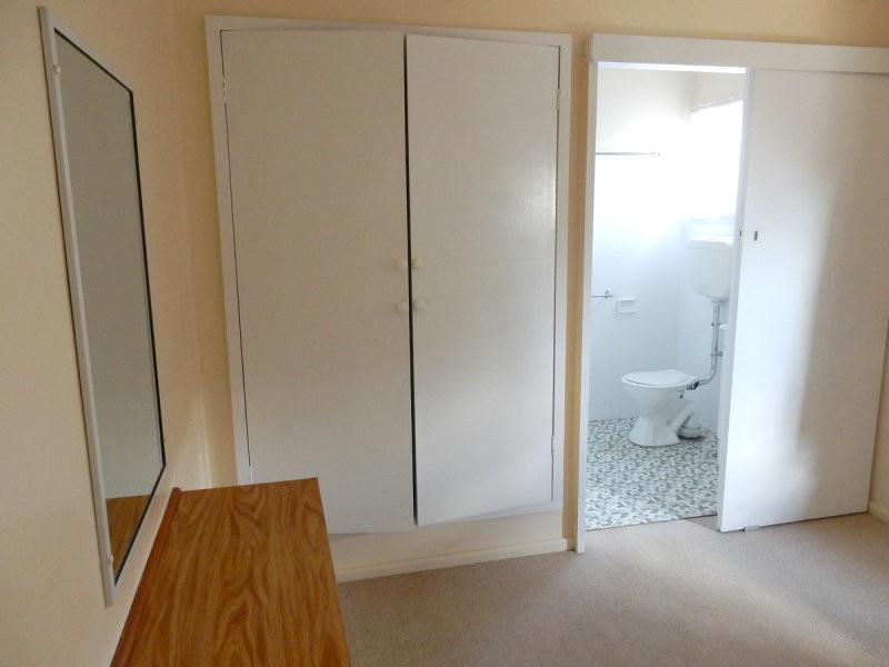 4/2 Herbert Street, Inverell NSW 2360