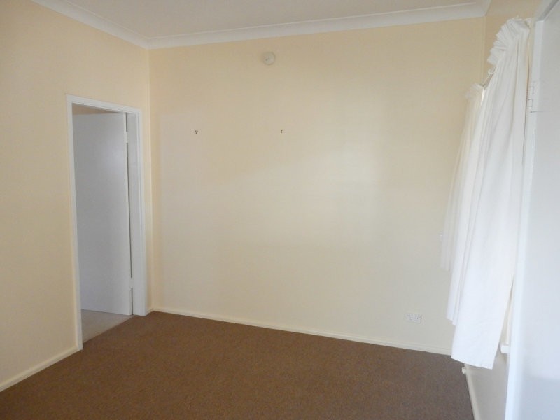 4/2 Herbert Street, Inverell NSW 2360