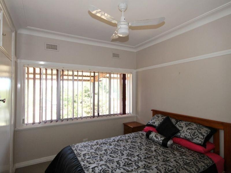 63 Prince Street, Inverell NSW 2360