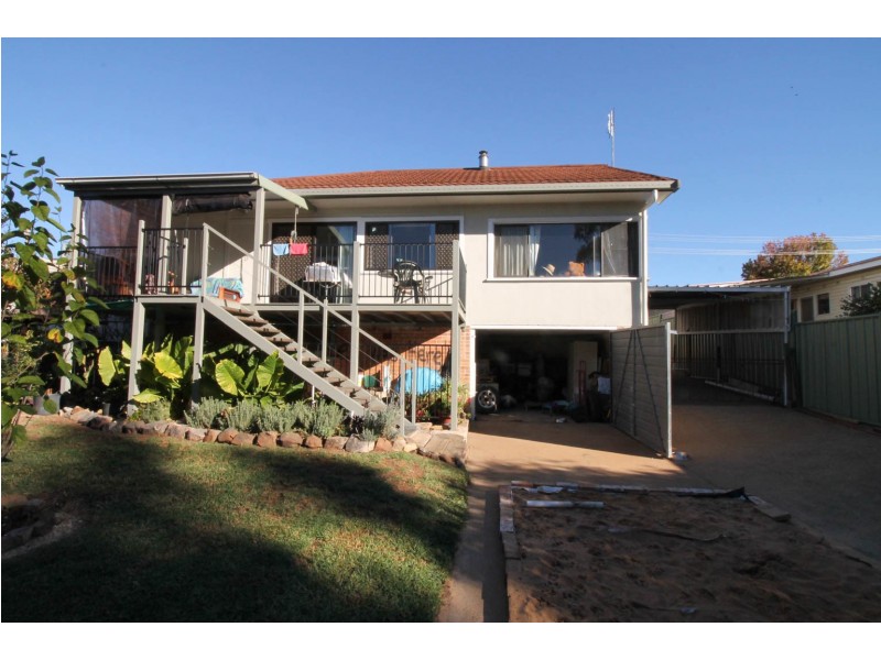 19 Butler Street, Inverell NSW 2360
