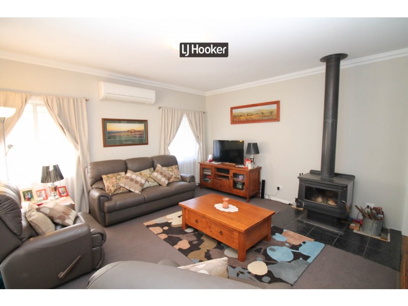 19 Butler Street, Inverell NSW 2360