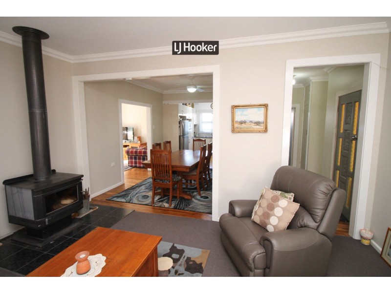 19 Butler Street, Inverell NSW 2360