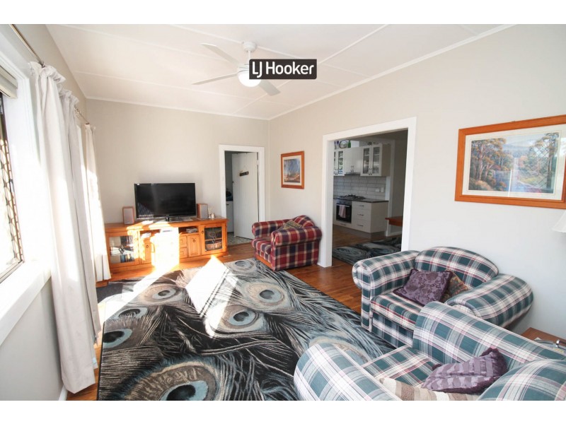 19 Butler Street, Inverell NSW 2360